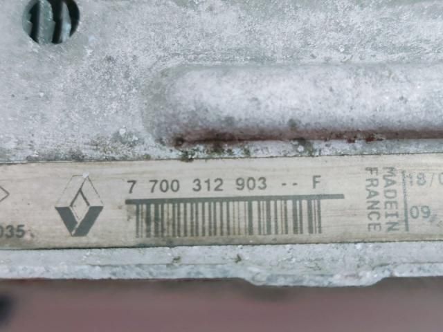 bontott NISSAN PRIMASTAR Vízhűtő Radiátor Tartó