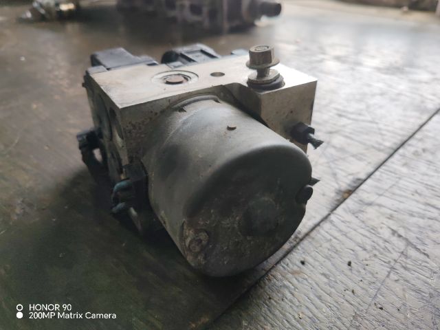 bontott NISSAN PRIMERA ABS Kocka