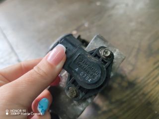 bontott NISSAN PRIMERA Fojtószelep (Mechanikus)