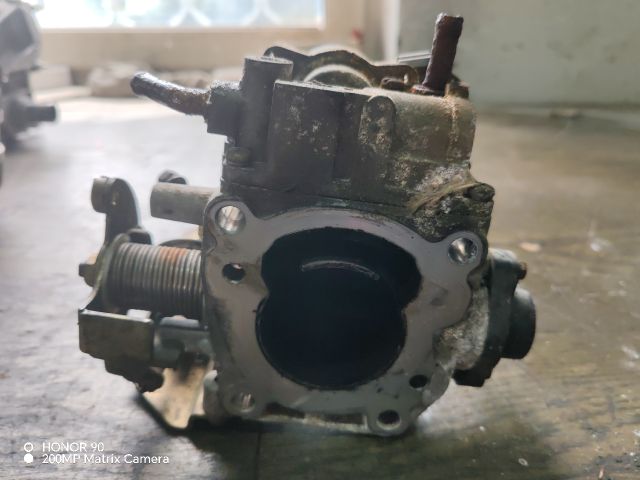 bontott NISSAN PRIMERA Fojtószelep (Mechanikus)