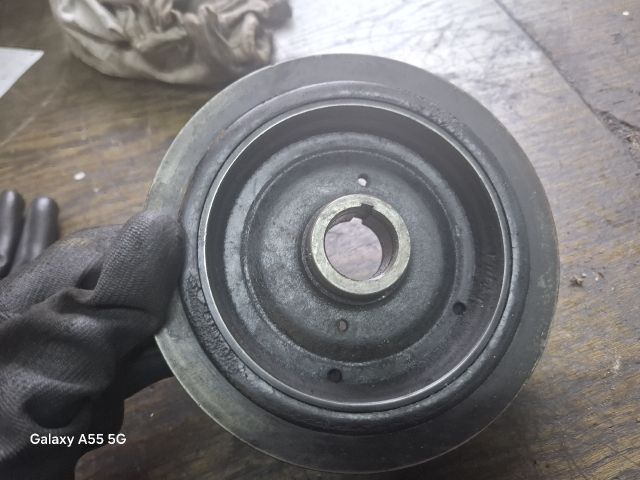 bontott NISSAN PRIMERA Főtengely Szíjtárcsa