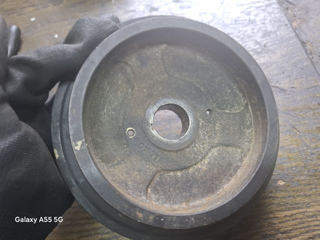 bontott NISSAN PRIMERA Főtengely Szíjtárcsa