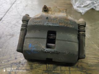 bontott NISSAN PRIMERA Jobb első Féknyereg Munkahengerrel