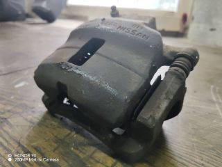 bontott NISSAN PRIMERA Jobb első Féknyereg Munkahengerrel