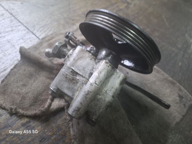 bontott NISSAN PRIMERA Kormányszervó Motor (Hidraulikus)