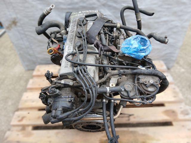 bontott NISSAN PRIMERA Központi Injektor