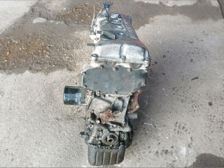 bontott NISSAN PRIMERA Motor (Fűzött blokk hengerfejjel)