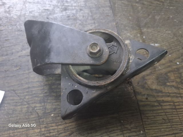 bontott NISSAN PRIMERA Motor Tartó Bak (Fém)