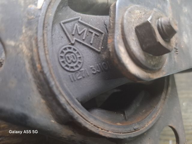 bontott NISSAN PRIMERA Motor Tartó Bak (Fém)