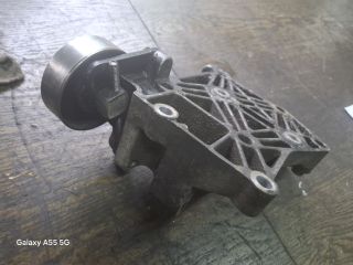 bontott NISSAN PRIMERA Szervó Tartó Bak Szíjfeszítővel