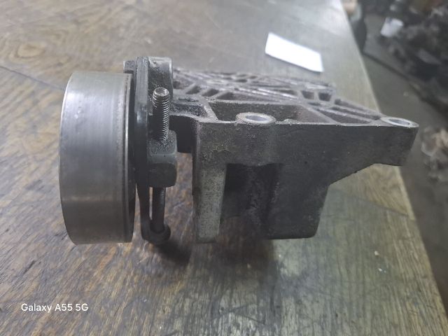 bontott NISSAN PRIMERA Szervó Tartó Bak Szíjfeszítővel