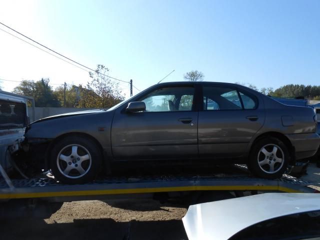 bontott NISSAN PRIMERA Szívó Vezérműtengely