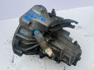 bontott NISSAN PRIMERA Váltó (Mechanikus)