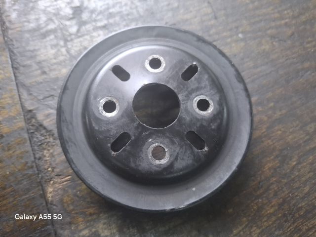 bontott NISSAN PRIMERA Vízpumpa Szíjtárcsa