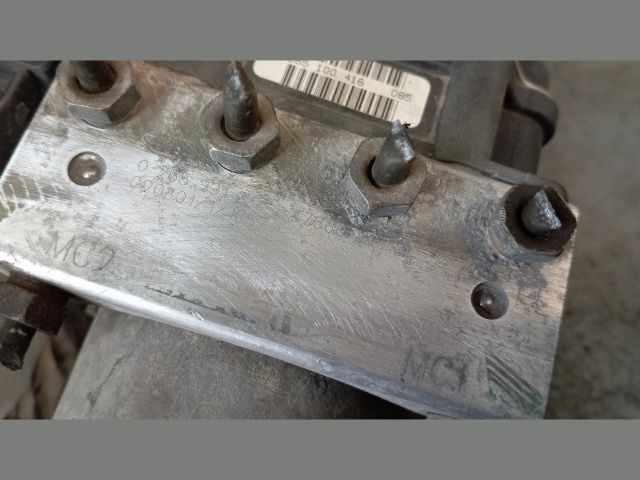 bontott NISSAN PRIMERA ABS Kocka