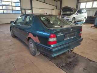 bontott NISSAN PRIMERA Bal első Gólyaláb (Lengécsillapító, Rugó)