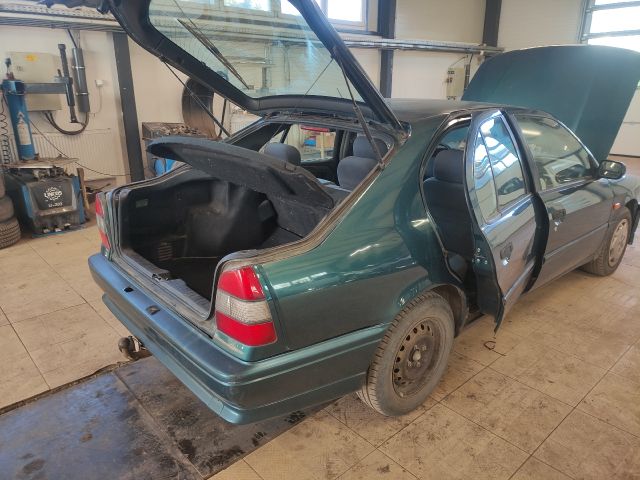 bontott NISSAN PRIMERA Fojtószelep (Mechanikus)