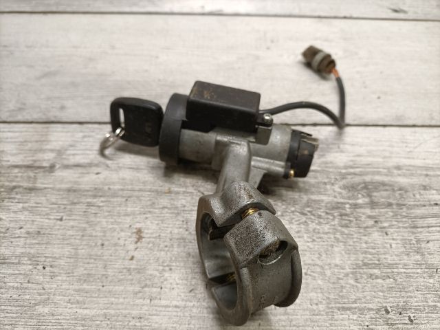 bontott NISSAN PRIMERA Gyújtáskapcsoló Házzal