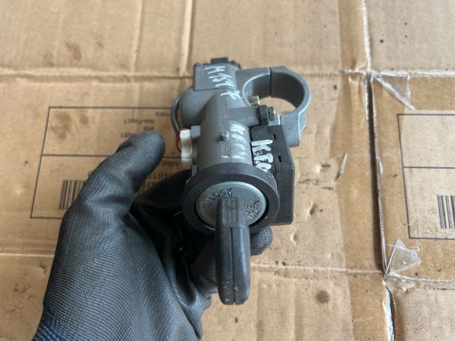 bontott NISSAN PRIMERA Gyújtáskapcsoló Házzal