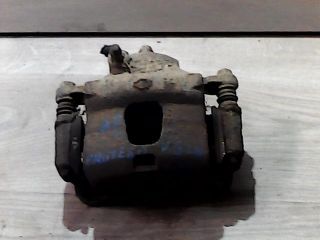 bontott NISSAN PRIMERA Jobb első Féknyereg Munkahengerrel