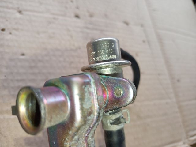 bontott NISSAN PRIMERA Porlasztó Sor / Híd