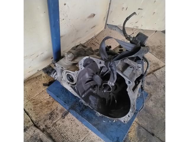 bontott NISSAN PRIMERA Váltó (Mechanikus)