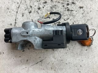 bontott NISSAN PRIMERA Gyújtáskapcsoló