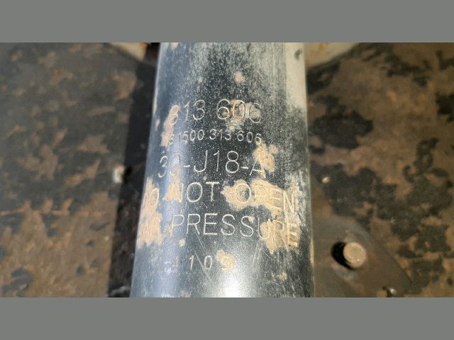 bontott NISSAN PRIMERA Jobb első Gólyaláb (Lengécsillapító, Rugó)