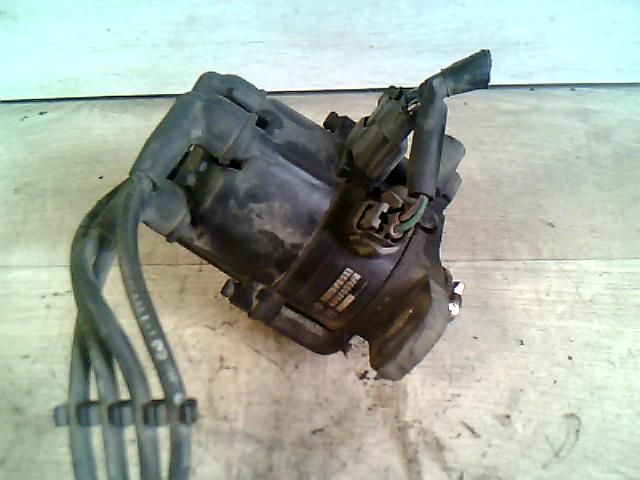 bontott NISSAN PRIMERA Gyújtáselosztó és Gyertya Kábel