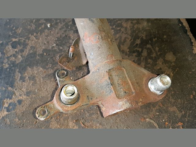 bontott NISSAN PRIMERA Bal első Gólyaláb (Lengécsillapító, Rugó)