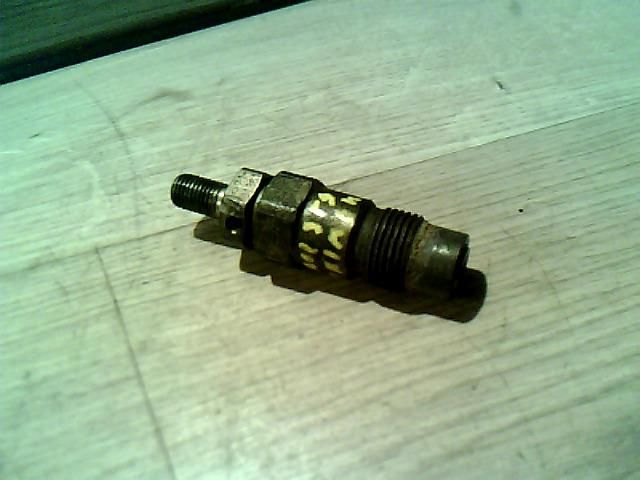 bontott NISSAN PRIMERA Porlasztó (1 db)