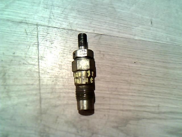 bontott NISSAN PRIMERA Porlasztó (1 db)