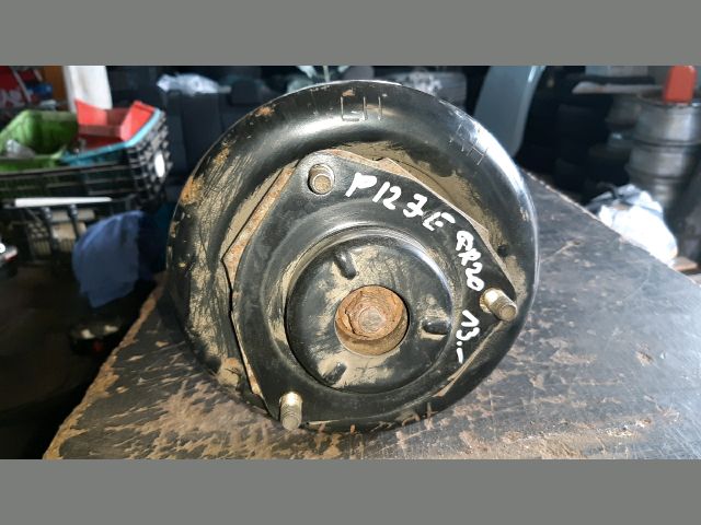 bontott NISSAN PRIMERA Jobb első Gólyaláb (Lengécsillapító, Rugó)