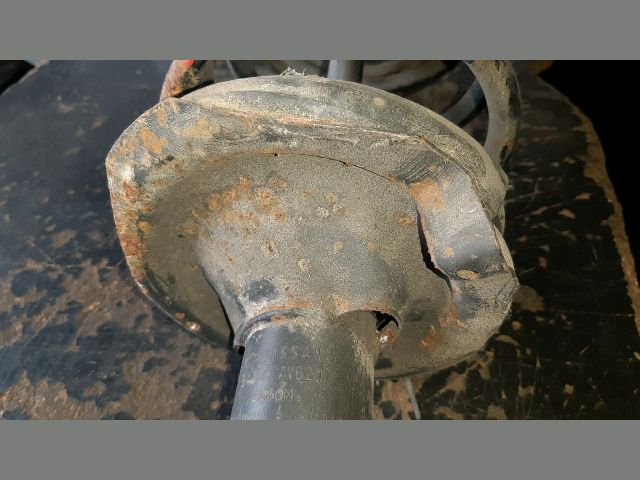 bontott NISSAN PRIMERA Jobb első Gólyaláb (Lengécsillapító, Rugó)