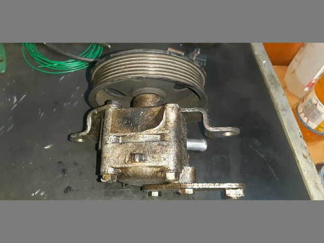 bontott NISSAN PRIMERA Kormányszervó Motor (Hidraulikus)