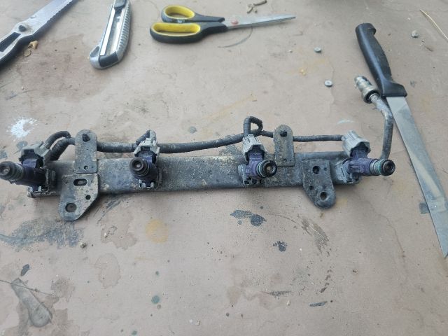 bontott NISSAN PRIMERA Porlasztó Sor / Híd