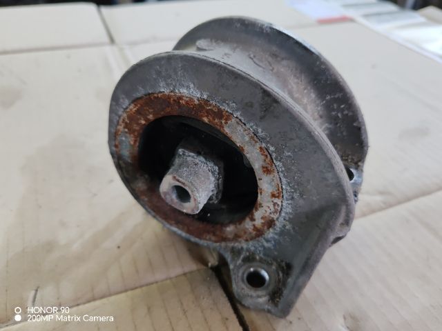 bontott NISSAN PRIMERA Motor Tartó Bak (Fém)