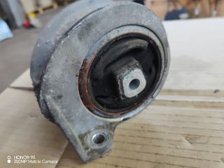 bontott NISSAN PRIMERA Motor Tartó Bak (Fém)