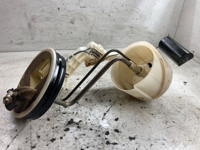 bontott NISSAN PRIMERA Üzemanyag Szivattyú