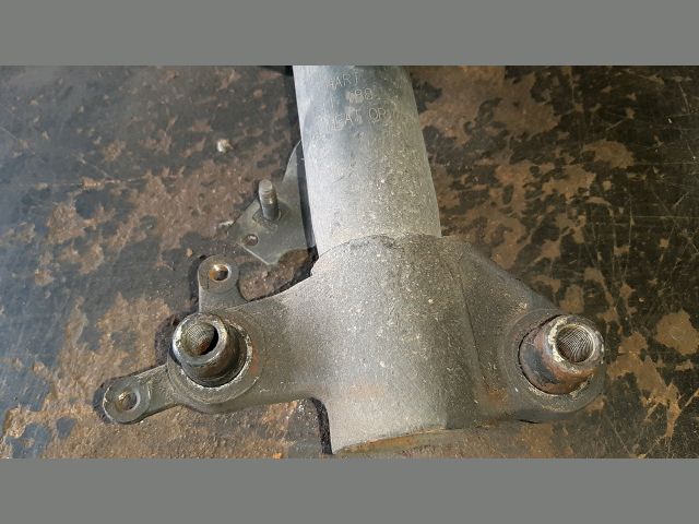 bontott NISSAN PRIMERA Bal első Gólyaláb (Lengécsillapító, Rugó)