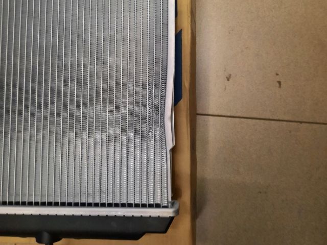 bontott NISSAN PRIMERA Vízhűtő Radiátor (Nem klímás)