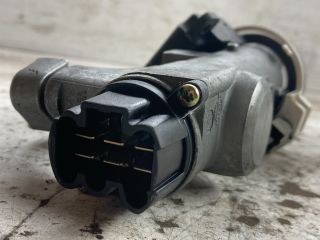 bontott NISSAN PRIMERA Gyújtáskapcsoló