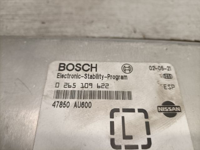 bontott NISSAN PRIMERA Motorvezérlő