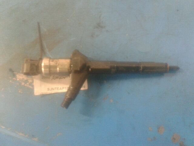 bontott NISSAN PRIMERA Vákum nélküli Porlasztó