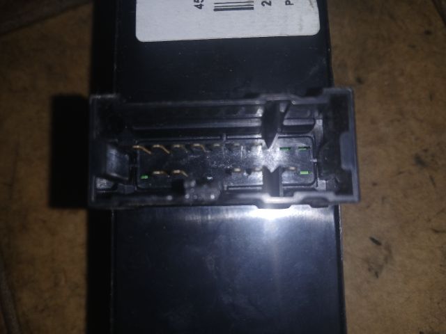 bontott NISSAN PRIMERA Ablakemelő Kapcsoló Négyes / Kettes