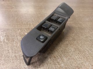 bontott NISSAN PRIMERA Ablakemelő Kapcsoló Négyes / Kettes