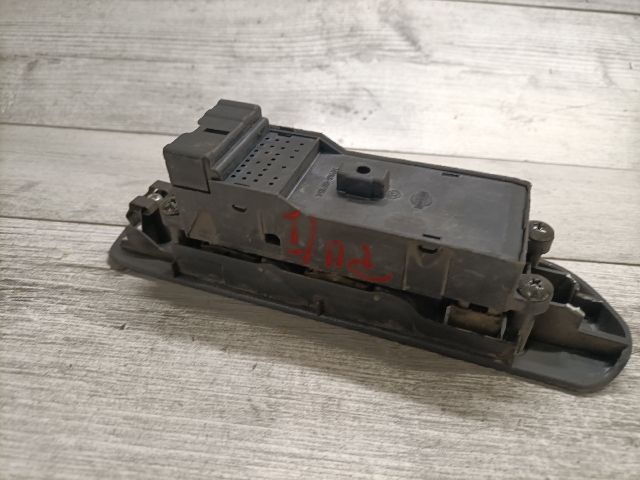 bontott NISSAN PRIMERA Ablakemelő Kapcsoló Négyes / Kettes