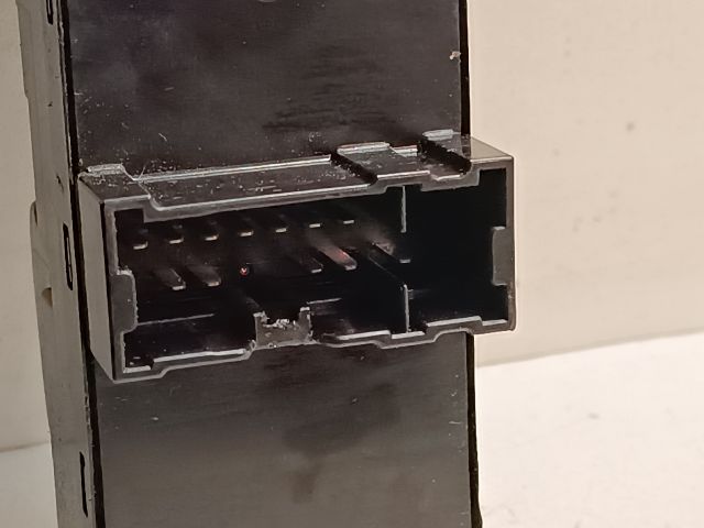 bontott NISSAN PRIMERA Ablakemelő Kapcsoló Négyes / Kettes