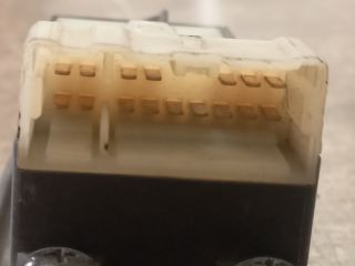 bontott NISSAN PRIMERA Ablakemelő Kapcsoló Négyes / Kettes