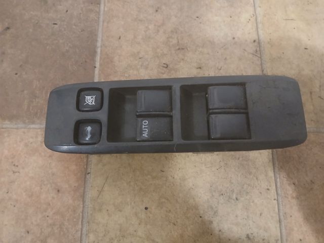 bontott NISSAN PRIMERA Ablakemelő Kapcsoló Négyes / Kettes